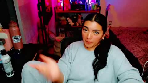 Snapshot of cuteambervi chatting on March 5, 2025, 12:49 am Princess Amber online show from March 5, 2025, 12:49 am