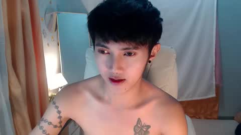 Snapshot of cuteasiancock98 chatting on October 19, 2025, 5:13 pm Steph online show from October 19, 2025, 5:13 pm