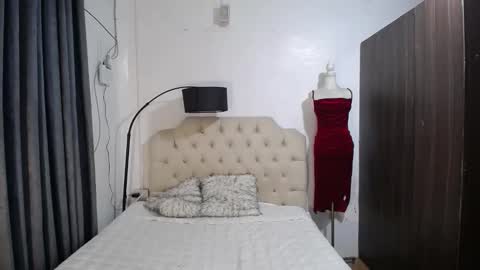 MIKAY  online show from March 28, 2026, 6:18 pm