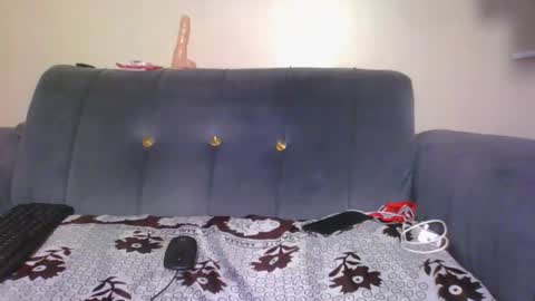 Cuteberry87 online show from April 5, 2026, 12:19 am