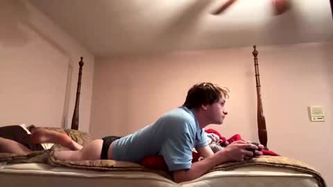 Snapshot of cuteboii29 chatting on September 24, 2025, 1:42 am cuteboii29 online show from September 24, 2025, 1:42 am