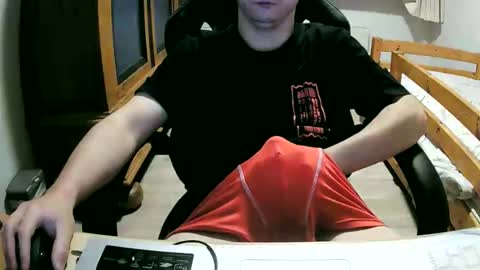 Cuteboy090 online show from April 20, 2026, 1:58 pm