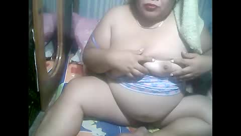 cutechubbyasian online show from May 17, 2026, 1:29 pm