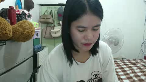cutecindy2000 online show from January 19, 2026, 1:42 am