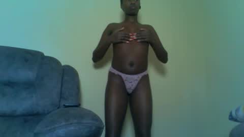 Snapshot of cuteebony16 chatting on June 8, 2026, 5:08 am tawi online show from June 8, 2026, 5:08 am