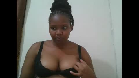 Snapshot of cuteebony2 chatting on October 16, 2025, 6:53 pm Sheila online show from October 16, 2025, 6:53 pm