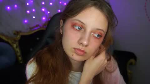 Foxy online show from February 25, 2026, 2:27 pm