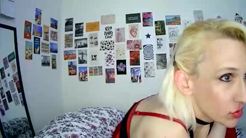 Bella online show from January 11, 2026, 7:02 am