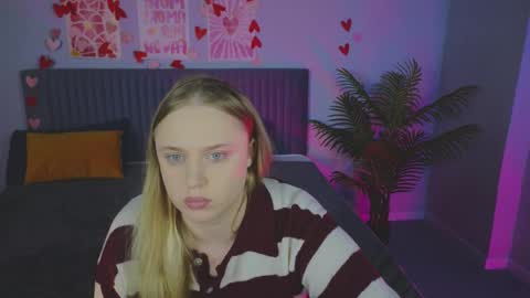Amyy online show from May 25, 2026, 1:22 am