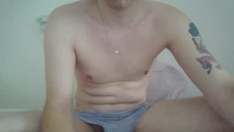 cuteguy696988432323 online show from July 25, 2026, 9:51 am