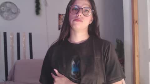 haome online show from October 6, 2025, 3:31 pm