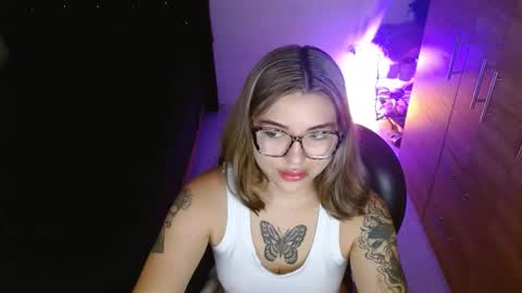 isabella online show from February 27, 2026, 5:02 pm
