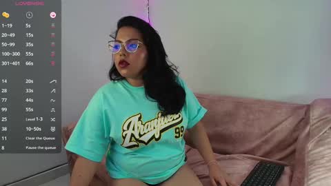 Snapshot of cutejess45 chatting on March 3, 2025, 7:10 am tell me jess online show from March 3, 2025, 7:10 am