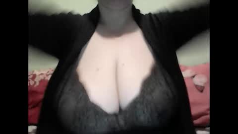 Snapshot of cutejessytom chatting on December 16, 2024, 3:51 am Jessy online show from December 16, 2024, 3:51 am
