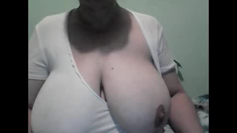 Snapshot of cutejessytom chatting on September 11, 2025, 3:17 am Jessy online show from September 11, 2025, 3:17 am