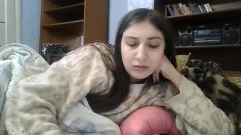 cutekattie online show from February 16, 2026, 4:52 am