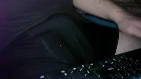 Snapshot of cuteman88 chatting on February 18, 2026, 11:11 pm Cuteman online show from February 18, 2026, 11:11 pm