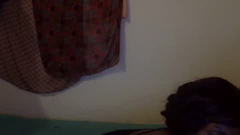 cutemir online show from October 17, 2025, 4:31 pm