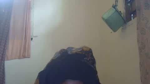 cutemir online show from November 17, 2025, 5:46 am