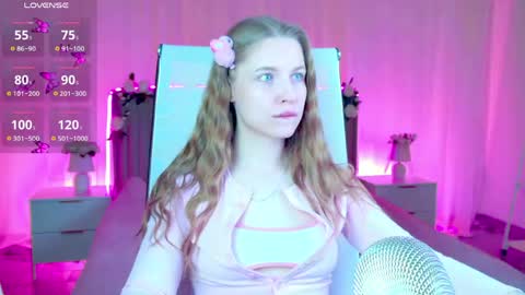 Rina online show from April 29, 2026, 9:35 am