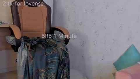 Snapshot of cutenessnicole chatting on June 3, 2026, 8:39 am cutenessnicole online show from June 3, 2026, 8:39 am