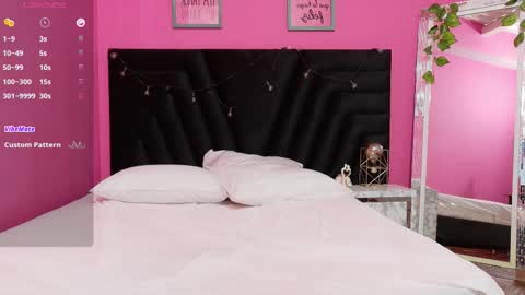 Snapshot of cutepetitee chatting on September 14, 2025, 7:46 pm cutepetitee online show from September 14, 2025, 7:46 pm