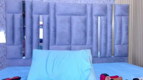 cutepetitee online show from December 18, 2025, 8:26 pm