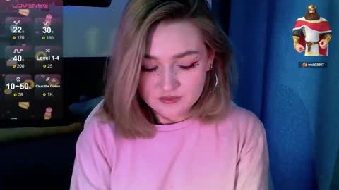 cutepie33 online show from October 4, 2025, 6:44 am