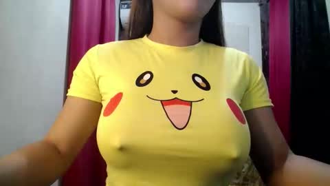 Snapshot of cutepinay143 chatting on May 28, 2026, 3:31 pm isabel online show from May 28, 2026, 3:31 pm