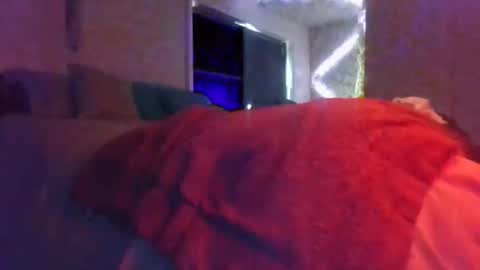 Snapshot of cuteshotkiki chatting on April 17, 2026, 9:40 pm mary mack online show from April 17, 2026, 9:40 pm