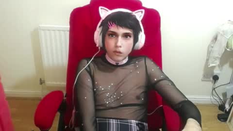 cutest_princess online show from October 23, 2025, 10:08 pm