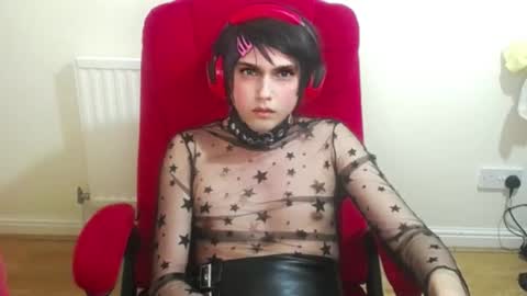 cutest_princess online show from November 4, 2025, 11:48 pm