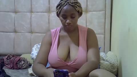 Snapshot of cutestebony1 chatting on October 18, 2025, 10:38 am cutestebony1 online show from October 18, 2025, 10:38 am