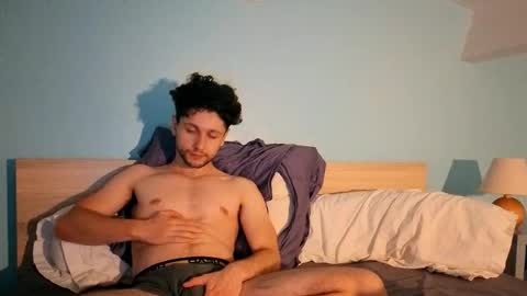 cutesubtwink101 online show from October 31, 2025, 1:06 am