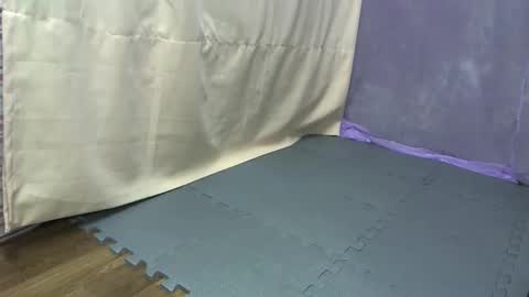 cutetinyasian143_ online show from October 13, 2025, 3:28 am