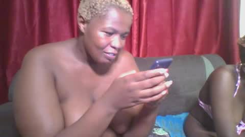 Snapshot of cutey_mellanin chatting on January 28, 2025, 7:32 pm cutey_mellanin online show from January 28, 2025, 7:32 pm
