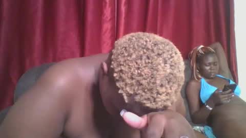 Snapshot of cutey_mellanin chatting on February 10, 2025, 2:16 pm cutey_mellanin online show from February 10, 2025, 2:16 pm