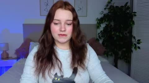 Nika  online show from April 21, 2026, 9:28 pm