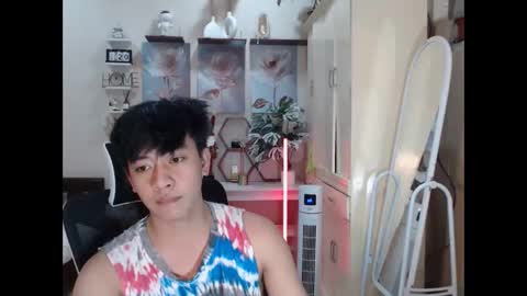 Neil Taylor online show from November 22, 2025, 6:18 pm