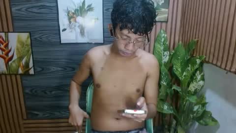 cutie_mico online show from January 18, 2026, 8:40 am