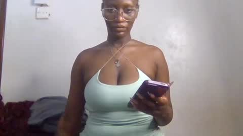 CUTIE online show from June 22, 2026, 5:48 am