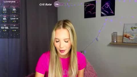 Snapshot of cutiefull_lion chatting on October 8, 2025, 5:27 am cutiefull_lion online show from October 8, 2025, 5:27 am