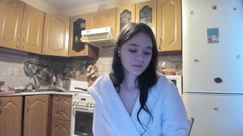Snapshot of cutiekitty_cb chatting on December 6, 2024, 3:19 am cutiekitty_cb online show from December 6, 2024, 3:19 am