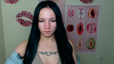 Emma online show from October 8, 2025, 12:03 pm