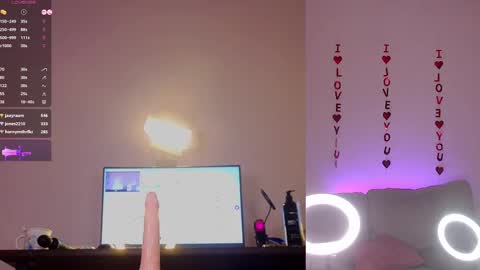 Ann online show from March 5, 2025, 11:05 pm