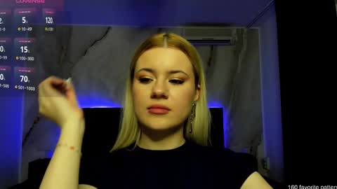 cutiepie69__ online show from February 24, 2025, 8:03 pm