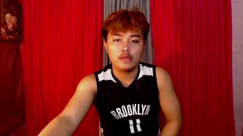 cutiepiejhon online show from March 8, 2025, 11:49 pm