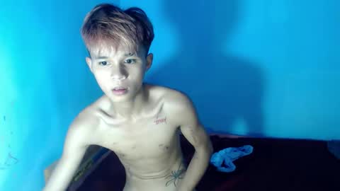 cutiewalter online show from April 23, 2026, 10:36 am