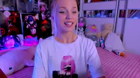 Nora online show from June 20, 2026, 8:33 pm