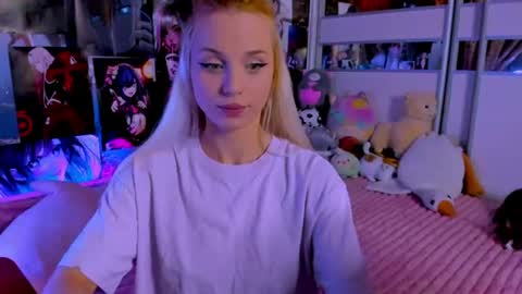 Nora online show from July 25, 2026, 8:17 pm